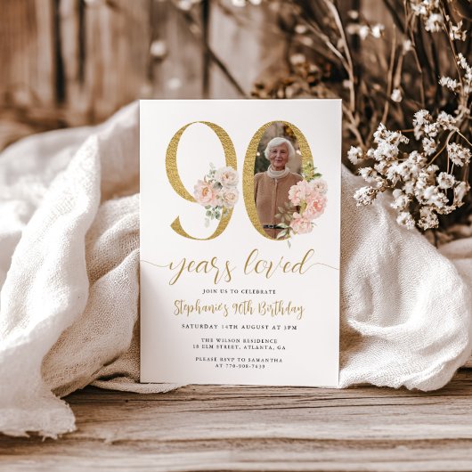 Blush Pink Bloemen Foto 90ste verjaardag Uitnodigi Kaart