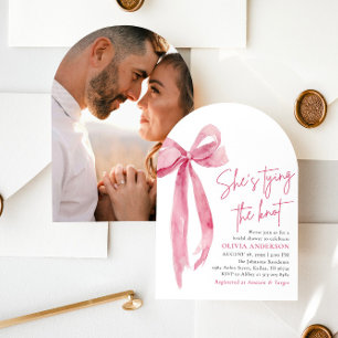 Blush Pink Bow Ze is Tying the Knot Vrijgezellenfe Kaart
