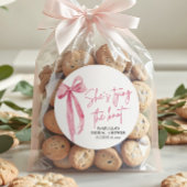 Blush Pink Bow Ze is Tying the Knot Vrijgezellenfe Ronde Sticker