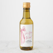 Blush Pink Bow Ze is Tying the Knot Vrijgezellenfe Wijn Etiket (Voorkant)