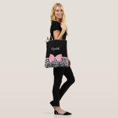 Blush Pink Bow Zwart Wit Leopard Print Patroon Tote Bag (Op model)