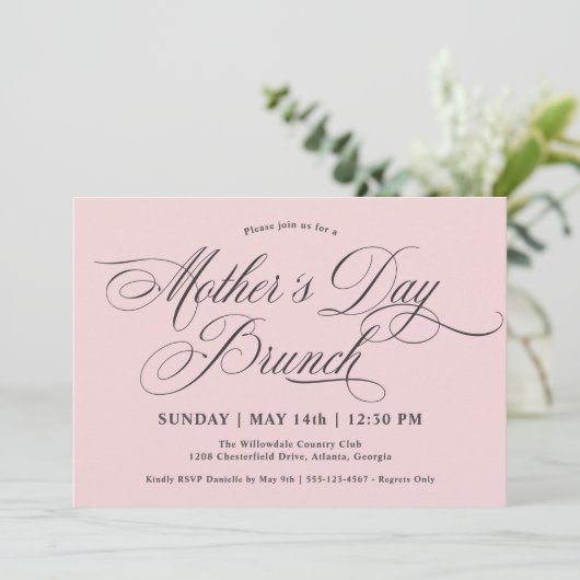 Blush Pink Calligraphy Moederdag Brunch Kaart (Staand voorkant)