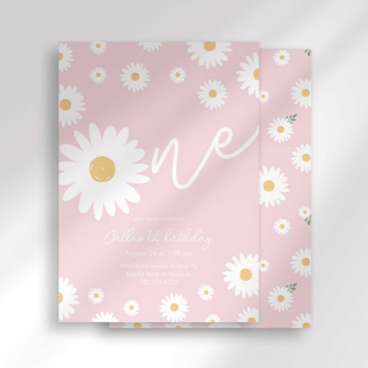 Blush Pink Daisy 1e Verjaardag Uitnodiging