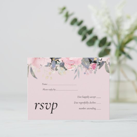 Blush Pink Dusty Blue Floral Wedal Budget Uitnodiging Briefkaart (Staand voorkant)