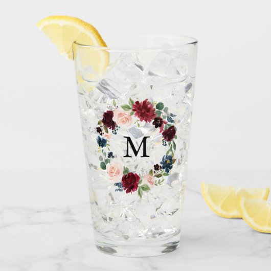 Blush Pink en Bourgondië Floral Wreath Monogram Glas (Voorkant ijs)