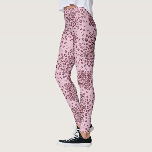 Blush Pink en Bourgondische Mandala Patroon Leggings (Links)