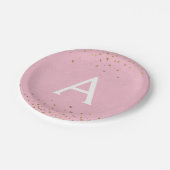 Blush Pink en Gold Foil Confetti Monogram Papieren Bordje (Gekanteld)