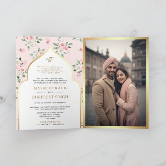 Blush Pink Floral All in One Anand Karaj Bruiloft (Binnen)