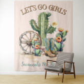Blush Pink Floral Cactus Desert Scene Party Wandkleed (In situ)