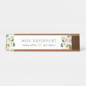 Blush Pink Floral Distance Leerkrachten Gift Bureau Naambordje (Voorkant)