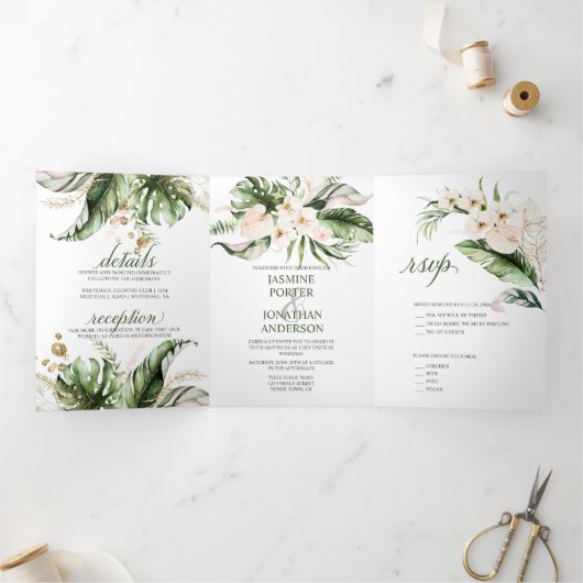 Blush Pink Floral Gold Tropical Greenery Wedding Drieluik Uitnodiging (Binnen)