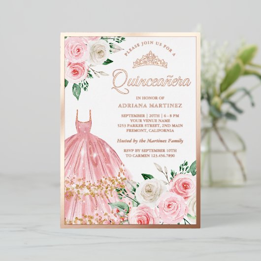 Blush Pink Floral Gown Quinceanera Roos Gold Folie Uitnodiging (Staand Voorkant)