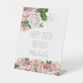 Blush Pink Floral Happy 100th Birthday Reclamebord Met Voetstuk (Voorkant)