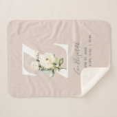 Blush Pink Floral Letter K Baby Script Birth Stats Sherpa Deken (Voorkant (horizontaal))