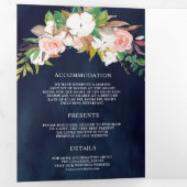 Blush Pink Floral Magnolia Cotton Navy Weddenschap Drieluik Uitnodiging (Binnenzijde eerst)