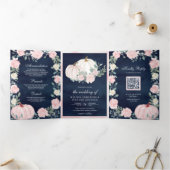 Blush Pink Floral Pumpkin QR Code Navy Weddenschap Drieluik Uitnodiging (Binnen)
