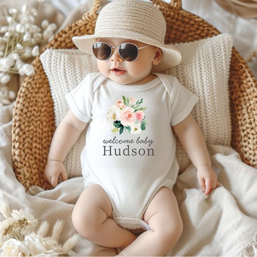 Blush Pink Floral Welkom Baby met naam Romper