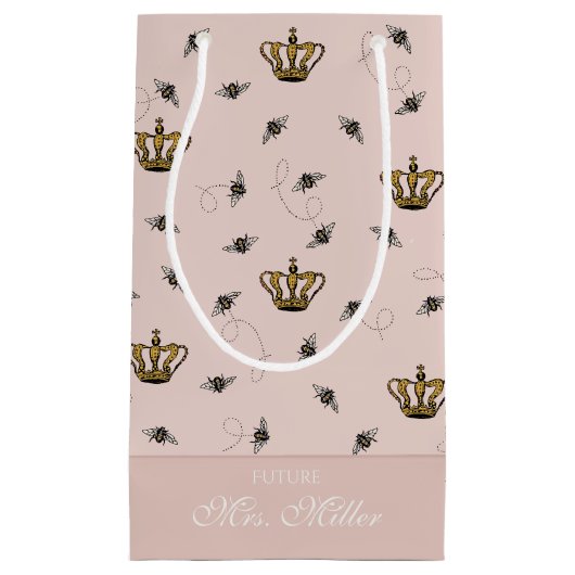 Blush Pink Future Mrs Queen Bee Gold Crown Klein Cadeauzakje (Voorkant)
