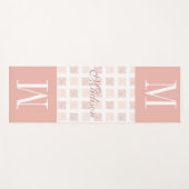 Blush Pink Girly Trendy Monogram Yoga Mat (Voorkant (horizontaal))