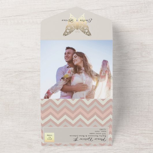 Blush Pink Gold Butterfly Wedding Uitnodiging (Buitenkant)