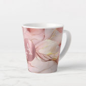 Blush Pink Gold Leaves Monogram Latte Mok (Rechterhoek)