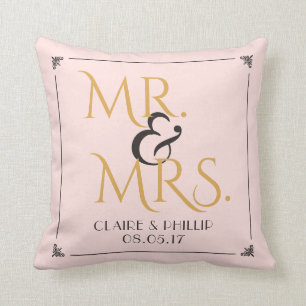 Blush Pink Gold Mr. & Mrs Wedding Keepomwille Kussen