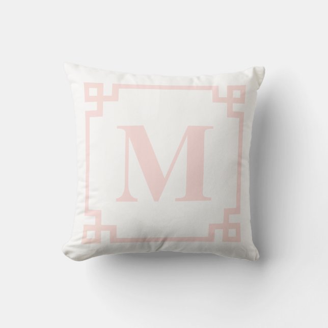 Blush Pink Greek Key Border Monogram Pillow I Kussen (Voorkant)