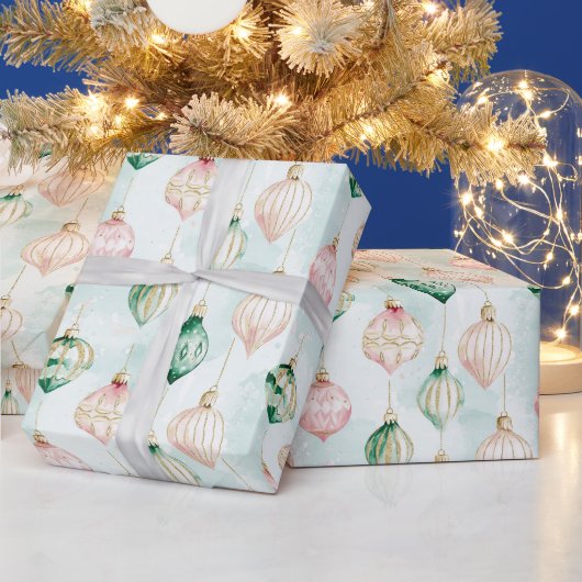 Blush Pink Green Ornaments Christmas Cadeaupapier (Feestdagen)