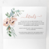 Blush Pink & Ivory Waterverf Floral Wedding | Drieluik Uitnodiging (Binnenzijde eerst)