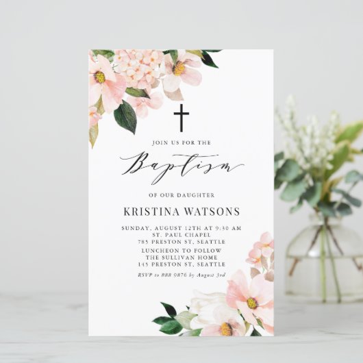 Blush Pink Magnolia en Hydrangea Baptism Invite (Staand voorkant)