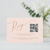 Blush Pink Minimal Wedding QR Code RSVP Kaartje (Staand voorkant)