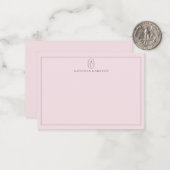 Blush Pink Minimalist Monogram Name Flat Note Card Notitiekaartje (Voorkant / Achterkant in situ)