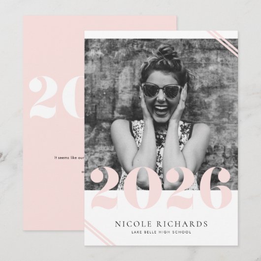 Blush Pink Modern Class of 2024 Foto Afstuderen Kaart (Voorkant / Achterkant)