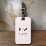 Blush Pink Modern Monogram Minimalistisch Bagagelabel<br><div class="desc">Verhoog uw reiservaring met ons Classic Elegant Modern Minimalist Monogram Bagagelabel. Dit zorgvuldig ontworpen accessoire combineert naadloos tijdloze elegantie met hedendaags minimalisme, waardoor uw bagage opvalt met verfijning. Dit bagagelabel, dat met precisie en oog voor detail is vervaardigd, is meer dan alleen een praktisch item; het is een gepersonaliseerde uiting...</div>