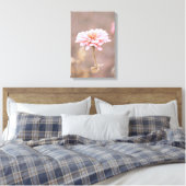 Blush Pink Montana Wildflower Canvas Afdruk (Insitu (Slaapkamer))