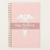 Blush Pink Nurse Practitioner Medisch Gepersonalis Planner (Voorkant)