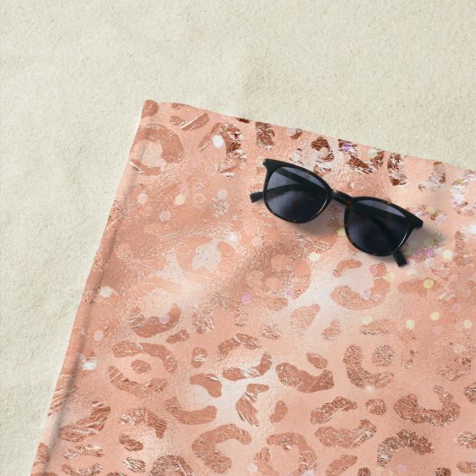 Blush Pink Peach Roos Gold Leopard Strandlaken (In situ)