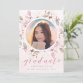 Blush Pink Rose Bloemen Foto 2025 Afstuderen Aankondiging (Staand voorkant)