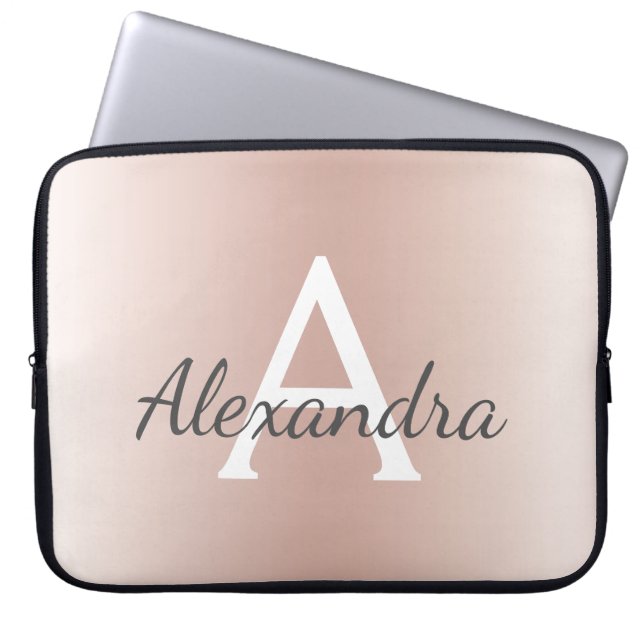 Blush Pink Rose Gold Metallic Ombre Monogram Laptop Sleeve (Voorkant)