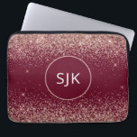 Blush Pink Rose Gold Red Bourgogne Glitter Monogra Laptop Sleeve<br><div class="desc">Blush Pink - Roos Gold en Bourgogne Red Faux Glitter en Sparkle Elegant Monogrammed Initialen Hoesje. Dit hoesje kan worden aangepast om uw initiaal en voornaam op te nemen.</div>