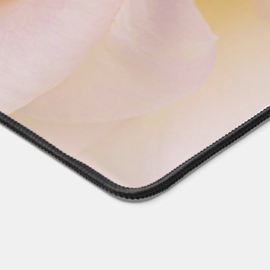 Blush Pink Rose Petals Art Desk Mat Pad (Hoek)