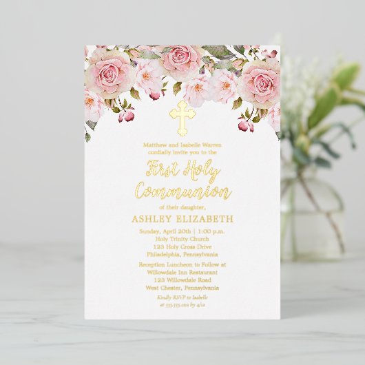 Blush Pink Waterverf Floral First Heilige Communie Folie Uitnodiging (Staand Voorkant)