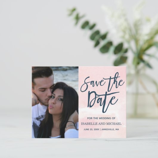 Blush Pink Waterverf Wash Save the Date Foto Aankondigingskaart (Staand voorkant)