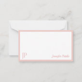 Blush Pink White Calligraphy Script Monogramed Notitiekaartje (Voorkant)