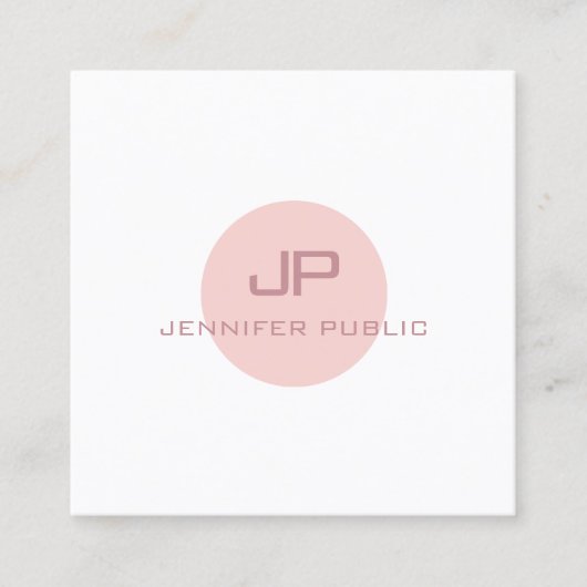Blush Pink White Trendy Modern Monogram Sjabloon Vierkante Visitekaartje (Voorkant)