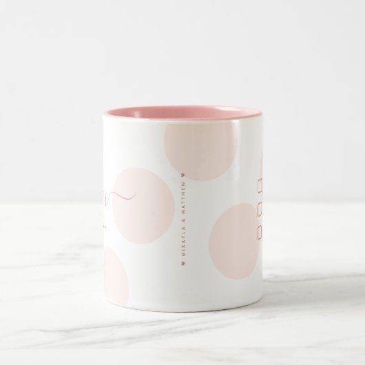 Blush Polka Dot | Eenvoudige persoonlijke bogen vo Tweekleurige Koffiemok (Center)