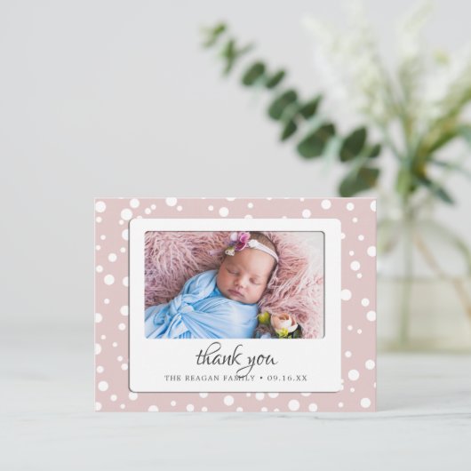 Blush Polka Dots Birth Announding Dank je wel Briefkaart (Staand voorkant)
