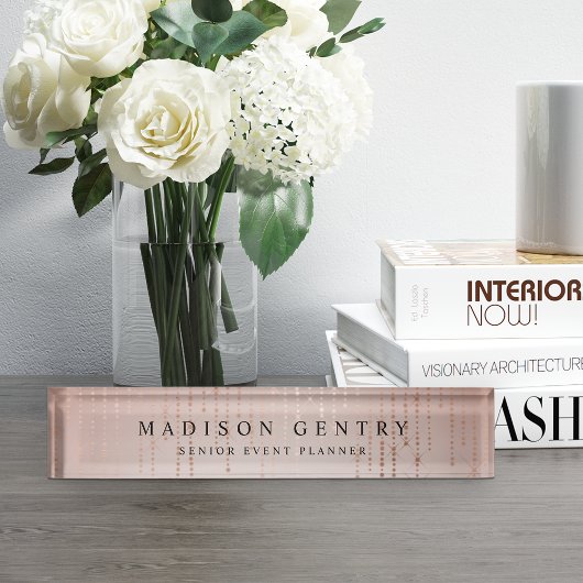 Blush Rain Naambordje