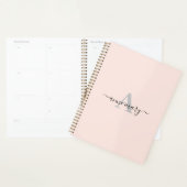 Blush Roze Aangepaste Naam Monogram Gift Favor Gir Planner (Display)