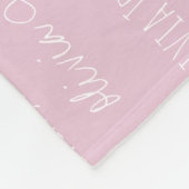 Blush roze Baby Meisje Deken Custom naam herhaald (Hoek)